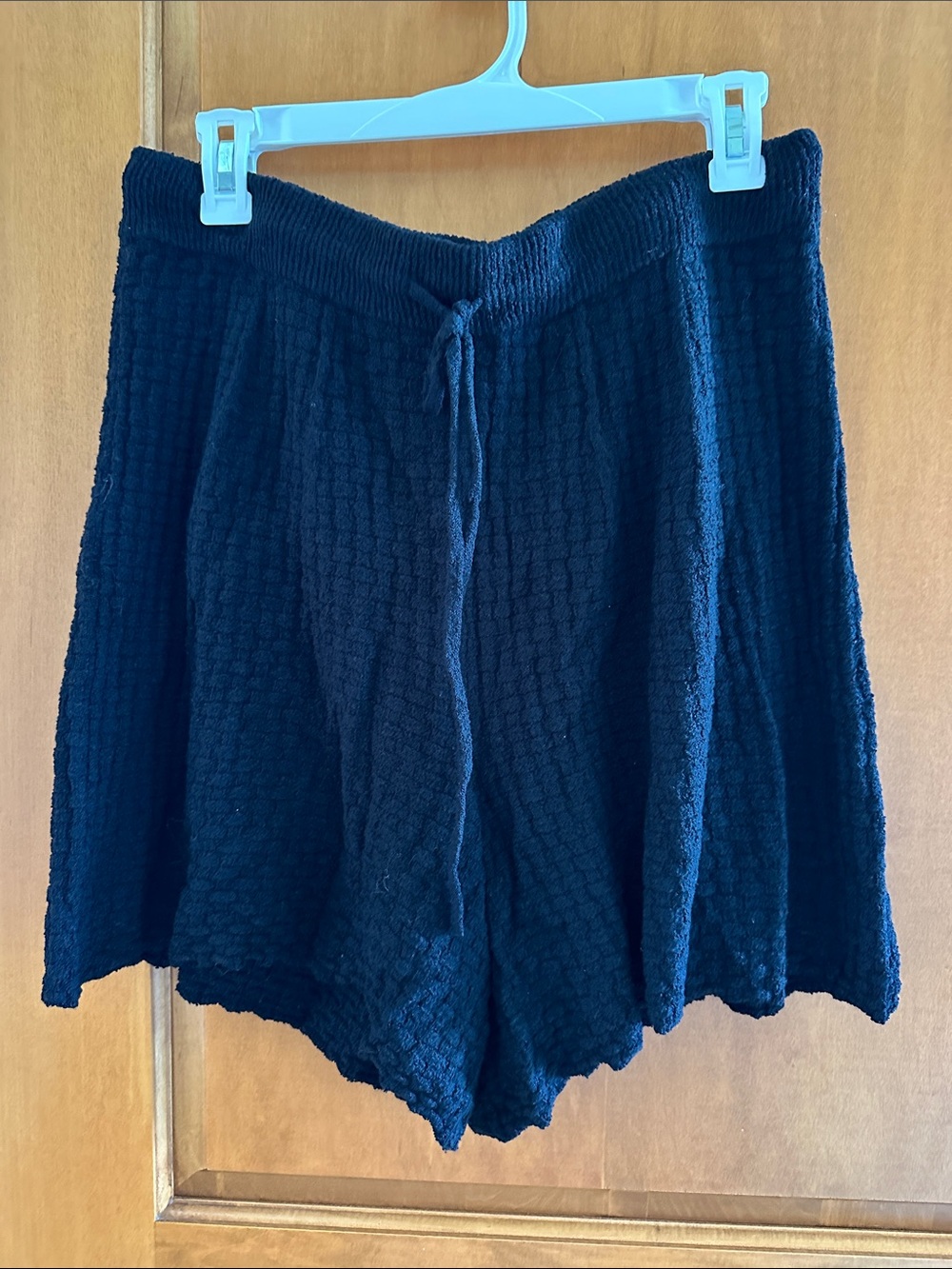 Free People free-est Textured Sweater Shorts Black NWOT Never Worn Size Large L